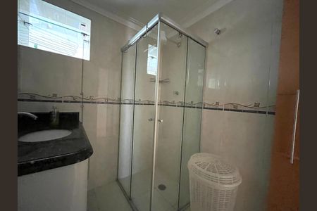 Apartamento à venda com 85m², 2 quartos e 2 vagas Apartamento à venda com 85m², 2 quartos e 2 vagasBanheiro Corredor