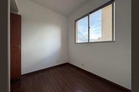 Apartamento à venda com 55m², 2 quartos e 2 vagas Apartamento à venda com 55m², 2 quartos e 2 vagasQuarto 2