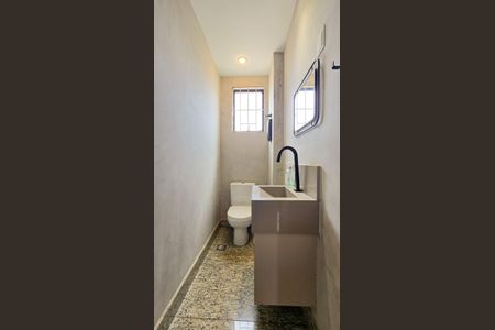 Apartamento à venda com 154m², 4 quartos e 2 vagas Apartamento à venda com 154m², 4 quartos e 2 vagasLavabo