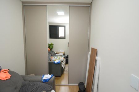 Casa à venda com 110m², 3 quartos e 2 vagasQuarto 3