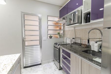 Apartamento à venda com 62m², 2 quartos e 1 vagaCozinha