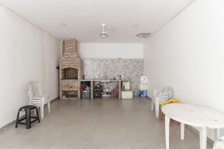 Apartamento à venda com 62m², 2 quartos e 1 vagaChurrasqueira