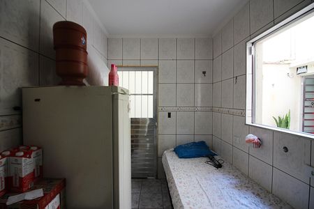 Casa à venda com 100m², 3 quartos e 2 vagasQuarto de Serviço