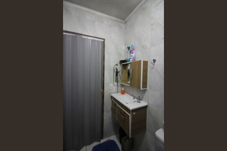 Casa à venda com 100m², 3 quartos e 2 vagasBanheiro Social 2