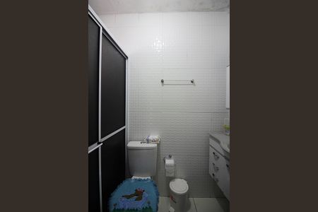 Casa à venda com 100m², 3 quartos e 2 vagasQuarto 3 - Suíte Banheiro