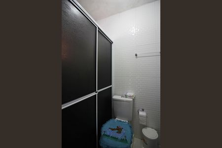 Casa à venda com 100m², 3 quartos e 2 vagasQuarto 3 - Suíte Banheiro