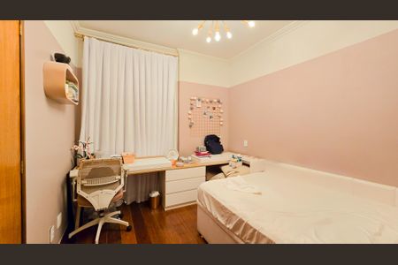 Apartamento à venda com 180m², 4 quartos e 3 vagasQuarto 02