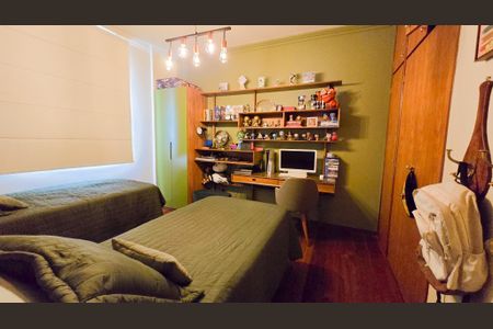 Apartamento à venda com 180m², 4 quartos e 3 vagasQuarto 03