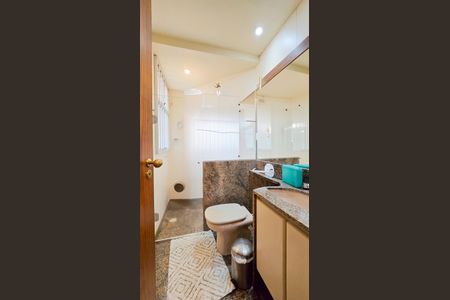 Apartamento à venda com 180m², 4 quartos e 3 vagasBanheiro Social