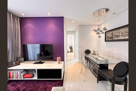 Apartamento à venda com 57m², 2 quartos e 1 vaga Apartamento à venda com 57m², 2 quartos e 1 vagaSala