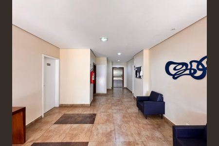 Apartamento à venda com 57m², 2 quartos e 1 vaga Apartamento à venda com 57m², 2 quartos e 1 vagaHall social