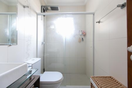 Casa à venda com 120m², 2 quartos e 2 vagas Casa à venda com 120m², 2 quartos e 2 vagasBanheiro 1