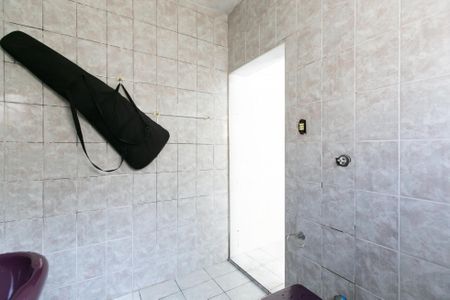 Casa à venda com 120m², 2 quartos e 2 vagas Casa à venda com 120m², 2 quartos e 2 vagasBanheiro 4