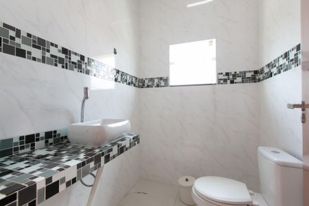 Casa à venda com 120m², 2 quartos e 2 vagas Casa à venda com 120m², 2 quartos e 2 vagasBanheiro 2