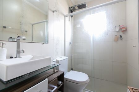 Casa à venda com 120m², 2 quartos e 2 vagas Casa à venda com 120m², 2 quartos e 2 vagasBanheiro 1