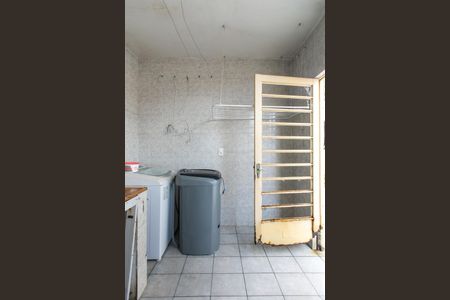 Casa à venda com 120m², 2 quartos e 2 vagas Casa à venda com 120m², 2 quartos e 2 vagasÁrea de Serviço