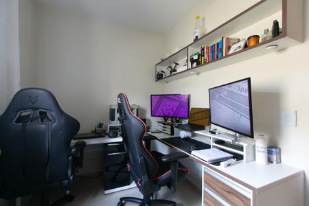 Casa à venda com 120m², 2 quartos e 2 vagas Casa à venda com 120m², 2 quartos e 2 vagasQuarto 1