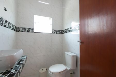 Casa à venda com 120m², 2 quartos e 2 vagas Casa à venda com 120m², 2 quartos e 2 vagasBanheiro 2