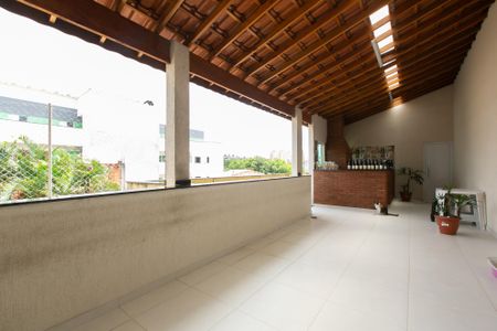 Casa à venda com 120m², 2 quartos e 2 vagas Casa à venda com 120m², 2 quartos e 2 vagasEspaço Gourmet