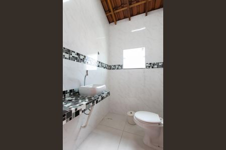 Casa à venda com 120m², 2 quartos e 2 vagas Casa à venda com 120m², 2 quartos e 2 vagasBanheiro 2