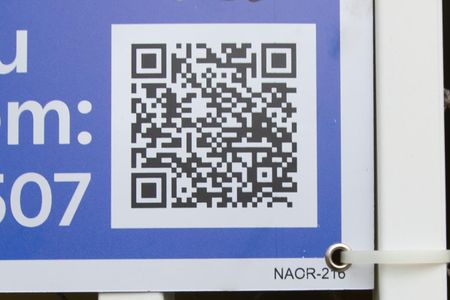 Casa à venda com 120m², 2 quartos e 2 vagas Casa à venda com 120m², 2 quartos e 2 vagasNAOR-218