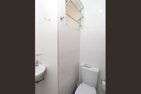 Casa à venda com 81m², 1 quarto e 1 vagaBanheiro