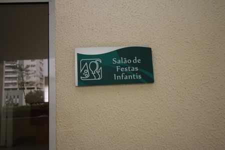 Apartamento para alugar com 121m², 3 quartos e 1 vagaÁrea comum - Salão de festas