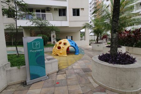 Apartamento para alugar com 121m², 3 quartos e 1 vagaÁrea comum - Playground