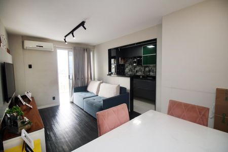 Apartamento para alugar com 121m², 3 quartos e 1 vagaSala