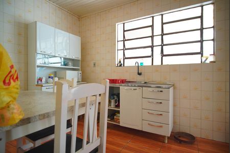 Casa à venda com 230m², 3 quartos e 2 vagasCozinha 1