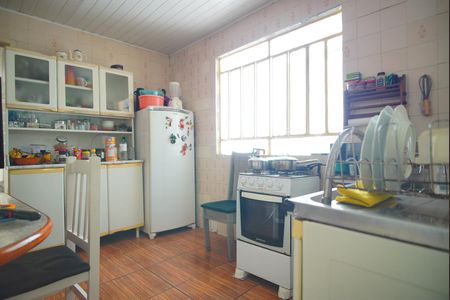 Casa à venda com 230m², 3 quartos e 2 vagasCozinha 2