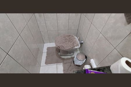 Casa à venda com 225m², 3 quartos e 2 vagas Casa à venda com 225m², 3 quartos e 2 vagasLavabo