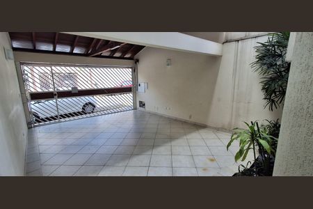 Casa à venda com 225m², 3 quartos e 2 vagas Casa à venda com 225m², 3 quartos e 2 vagasGaragem