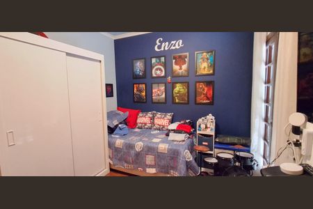 Casa à venda com 225m², 3 quartos e 2 vagas Casa à venda com 225m², 3 quartos e 2 vagasQuarto 2