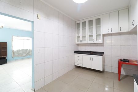 Casa à venda com 140m², 3 quartos e 4 vagas Casa à venda com 140m², 3 quartos e 4 vagasCozinha
