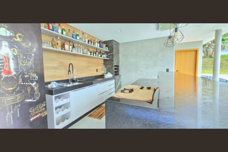 Casa de condomínio à venda com 265m², 5 quartos e 4 vagas Casa de condomínio à venda com 265m², 5 quartos e 4 vagasEspaço Gourmet