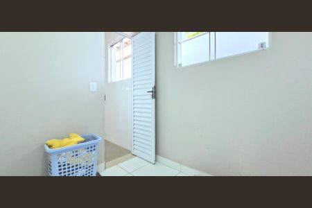 Casa de condomínio à venda com 265m², 5 quartos e 4 vagas Casa de condomínio à venda com 265m², 5 quartos e 4 vagasQuarto 5