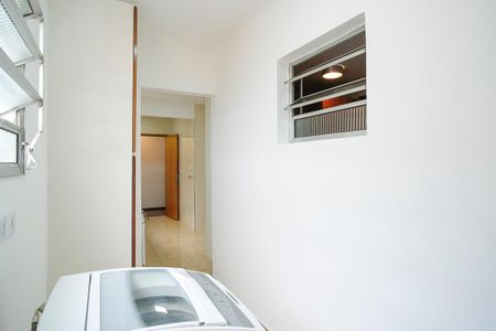 Apartamento à venda com 77m², 2 quartos e 1 vagaÁrea de serviço