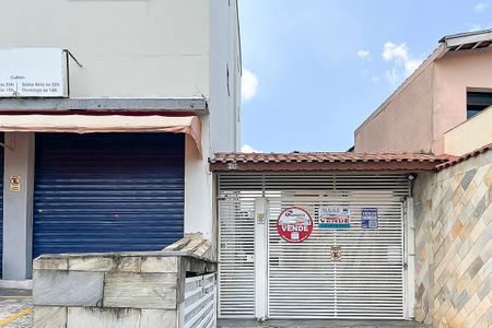 Apartamento à venda com 77m², 2 quartos e 1 vagaFachada + plaquinha