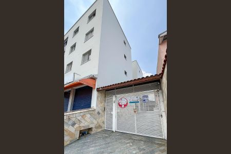 Apartamento à venda com 77m², 2 quartos e 1 vagaFachada + plaquinha