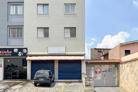 Apartamento à venda com 77m², 2 quartos e 1 vagaFachada + plaquinha