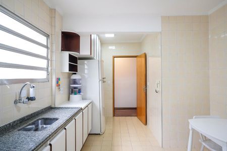 Apartamento à venda com 77m², 2 quartos e 1 vagaCozinha