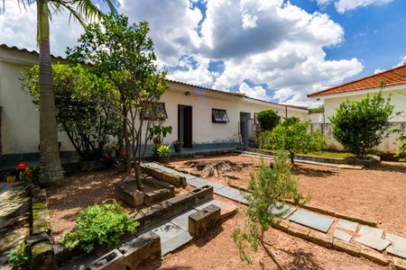 Casa à venda com 250m², 1 quarto e 2 vagasÁrea comum