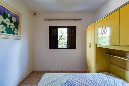 Casa à venda com 250m², 1 quarto e 2 vagasQuarto