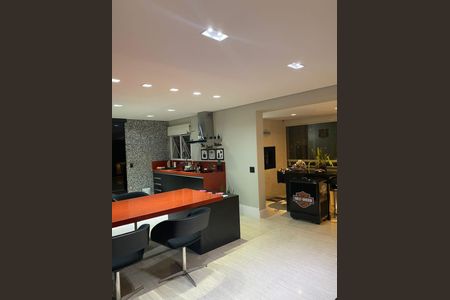 Apartamento à venda com 141m², 2 quartos e 2 vagas Apartamento à venda com 141m², 2 quartos e 2 vagasFoto 02