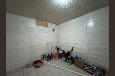 Casa à venda com 140m², 3 quartos e 2 vagas Casa à venda com 140m², 3 quartos e 2 vagasSala