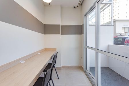 Apartamento à venda com 69m², 3 quartos e 1 vaga Apartamento à venda com 69m², 3 quartos e 1 vagaCoworking
