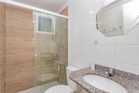 Apartamento à venda com 69m², 3 quartos e 1 vaga Apartamento à venda com 69m², 3 quartos e 1 vagaBanheiro Social