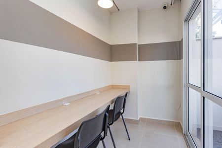 Apartamento à venda com 69m², 3 quartos e 1 vaga Apartamento à venda com 69m², 3 quartos e 1 vagaCoworking
