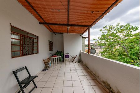 Casa à venda com 366m², 3 quartos e 1 vaga Casa à venda com 366m², 3 quartos e 1 vagaVaranda da Sala
